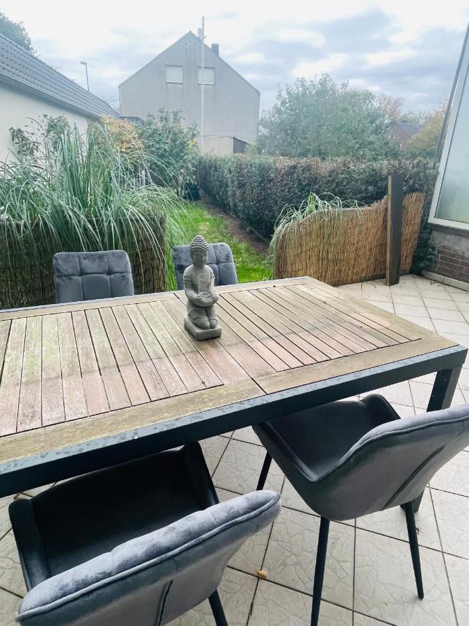 Апартаменты Modern * Gemuetlich * Nespresso * Terrasse * Netflix Дуйсбург Экстерьер фото